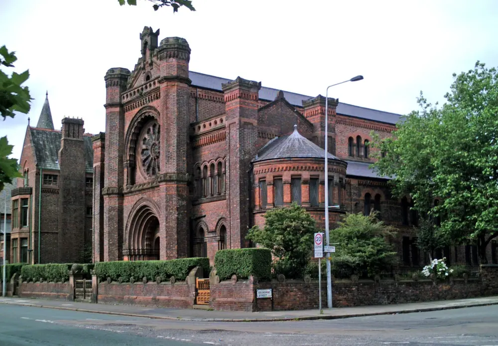 Foto de Sinagoga de Princes Road - Historic England / Phil Nash