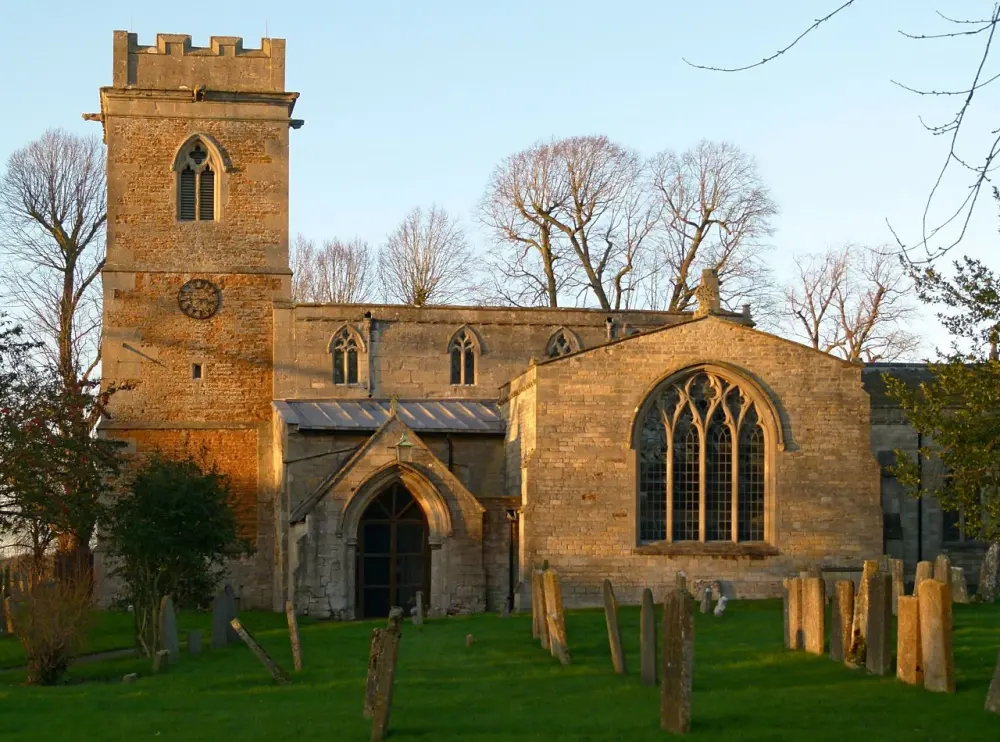 Photo de Église de St Peter et St Paul - Historic England