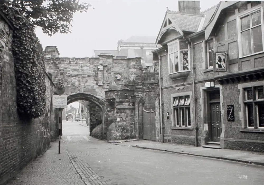 Photo de Passerelle de tourelle - Historic England