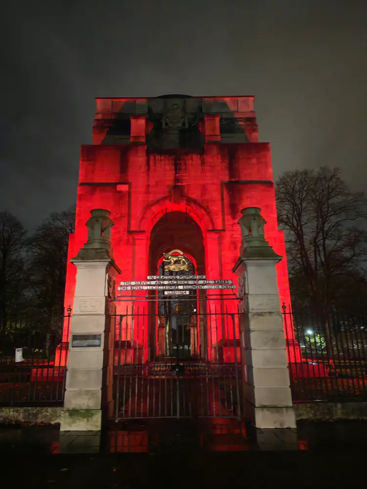 Photo de L'arc du souvenir - Historic England