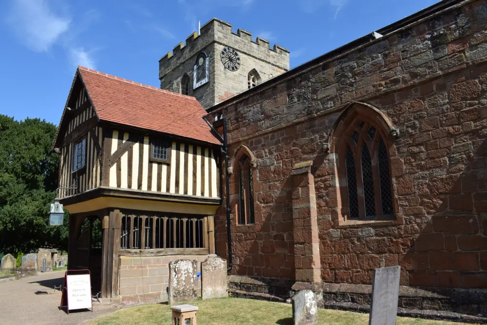 Photo de Église de Saint Jean-Baptiste - Historic England