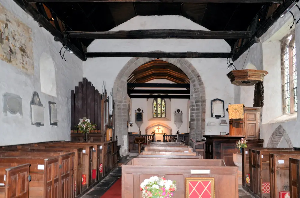 Photo de Église de St Clodock - Historic England