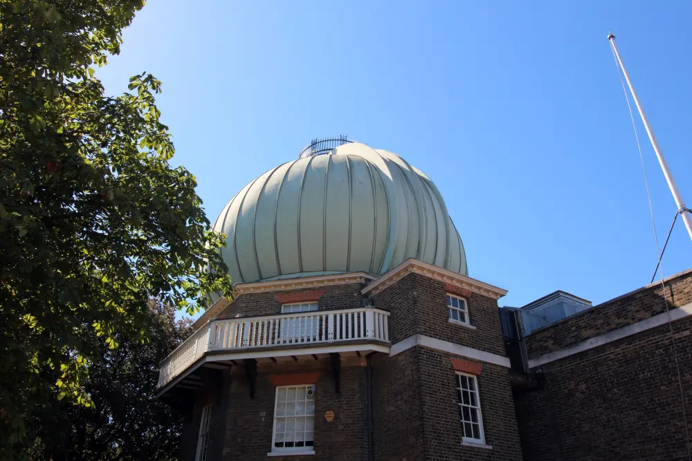 Foto de Observatorio Real Ex Gran Edificio Ecuatorial - Historic England / Charles Watson