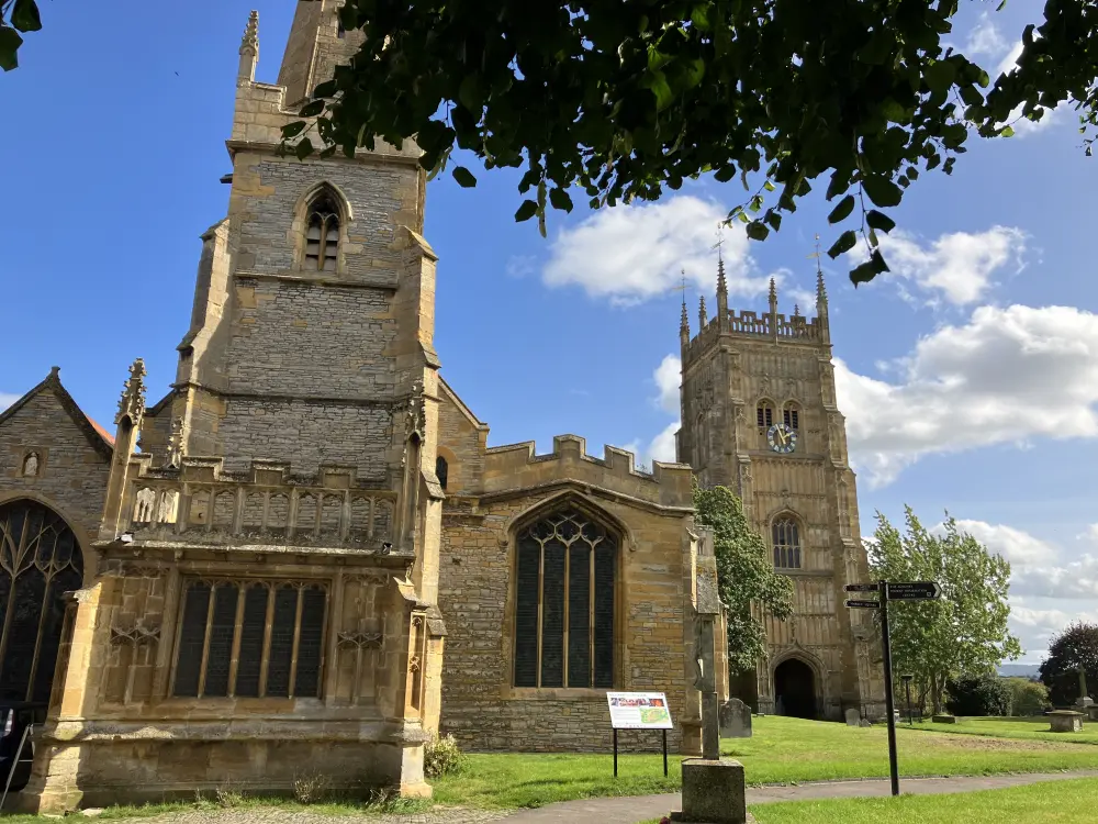 Photo de Église des All Saints - Historic England