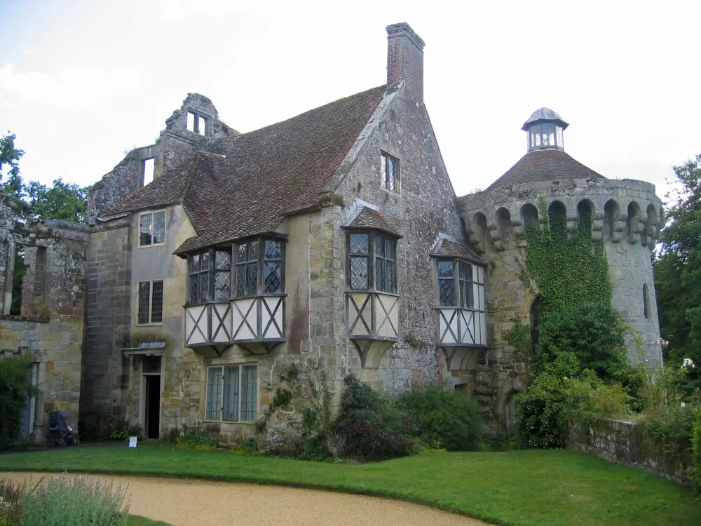 Foto de Las ruinas del viejo castillo de Scotney - Historic England