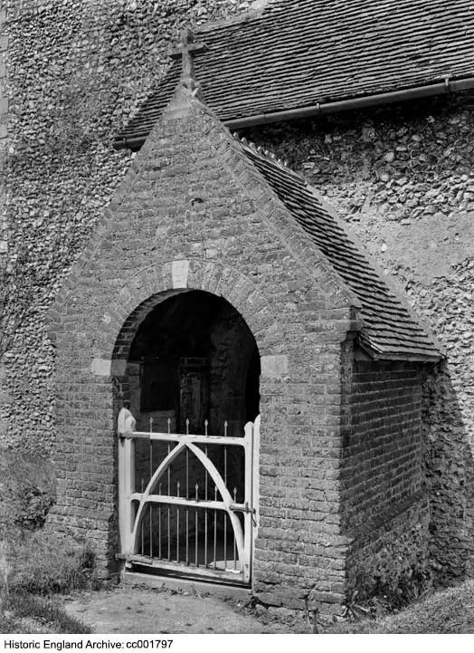 Foto de Iglesia de San Margarita - Historic England / Historic England Archive