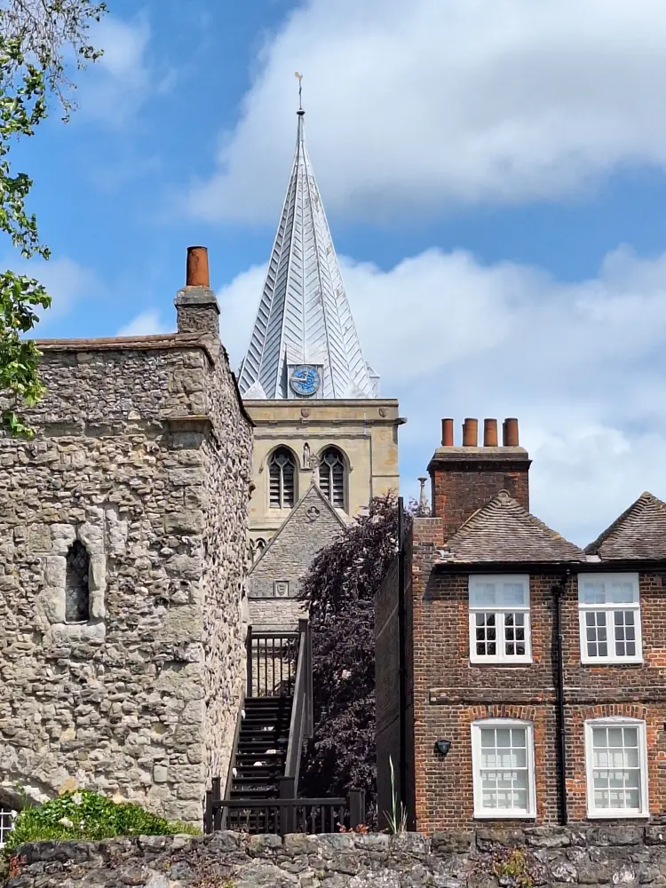 Photo de Porte des prieurs - Historic England