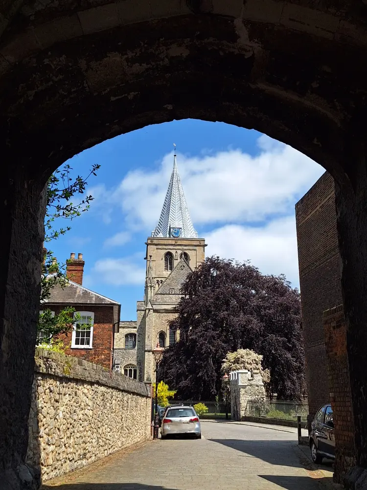 Photo de Porte des prieurs - Historic England