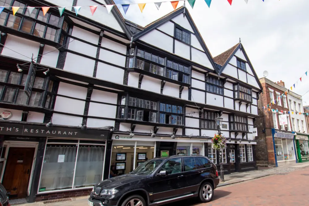 Photo de 150, 152 et 154, High Street (voir les détails des informations supplémentaires) - Historic England