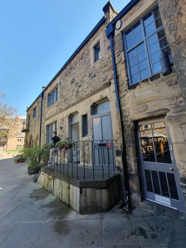 Photo de Blackfriars East Range - Historic England