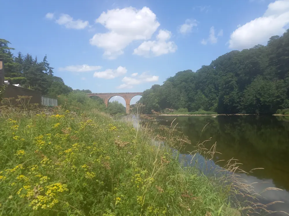 Photo de Pont Corby - Historic England