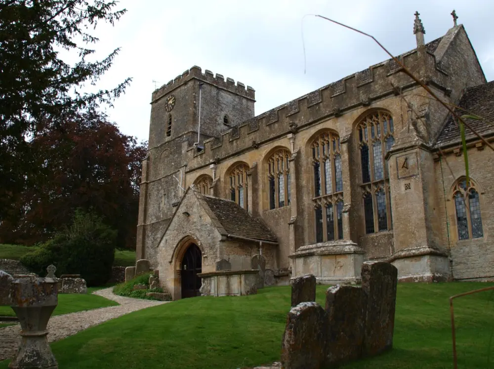 Foto de Iglesia de San Andrés - Historic England / Paul Adams