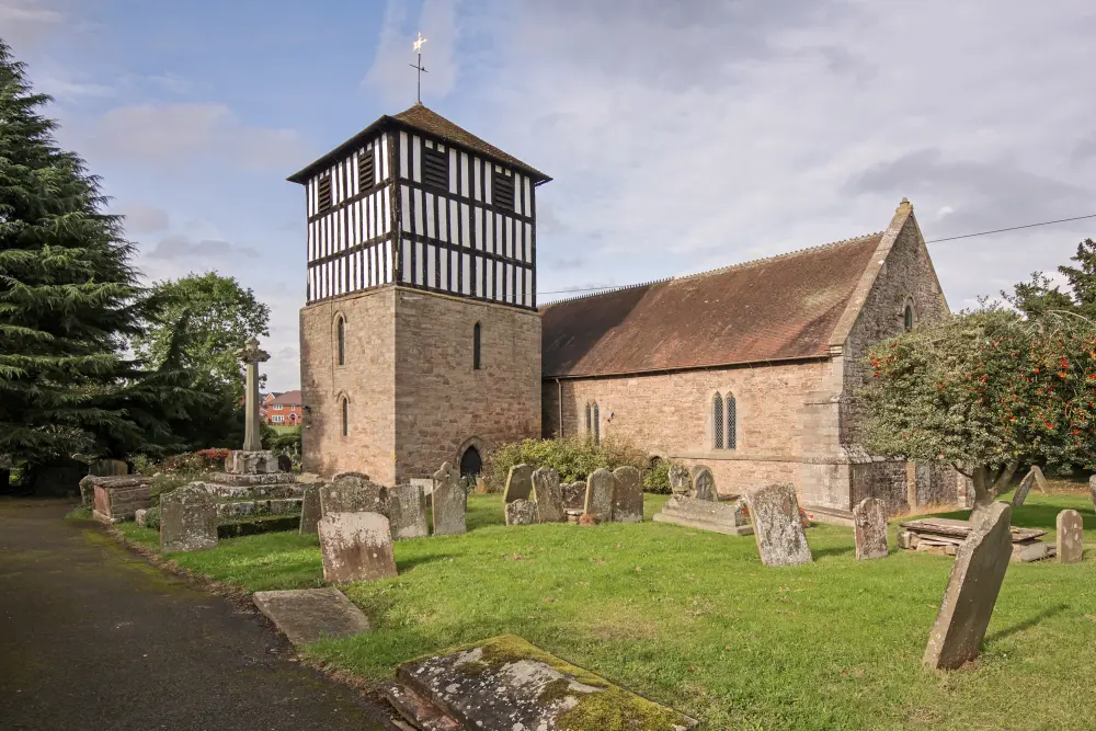 Foto de Iglesia de St Bartholomew - Historic England