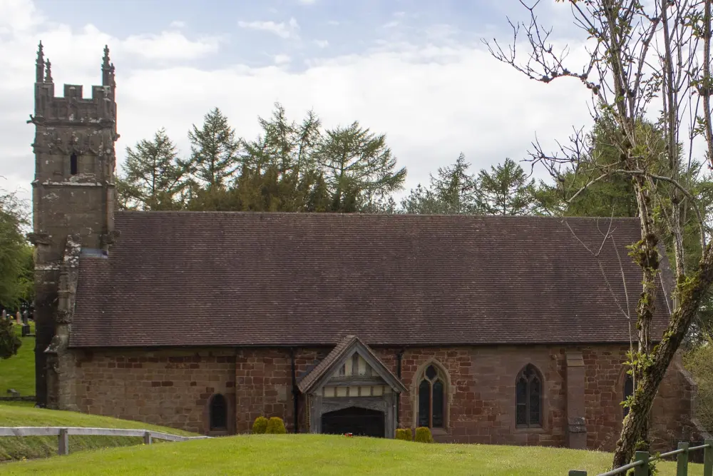Foto de Iglesia de San Kenelm - Historic England