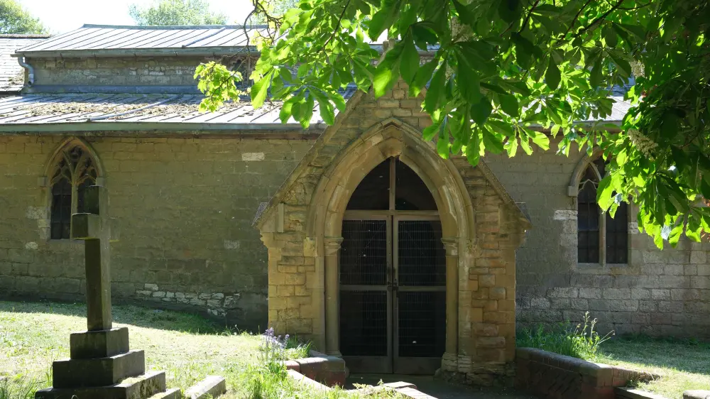 Photo de Église de Saint Maurice - Historic England