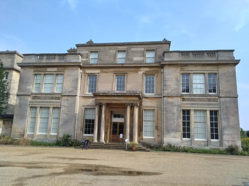 Photo de Hall Normanby - Historic England