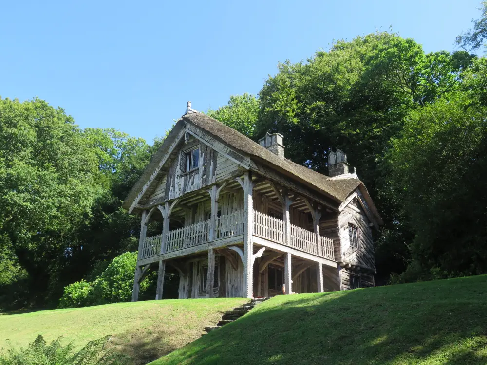 Foto di Il cottage svizzero - Historic England