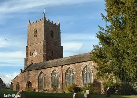 Foto de Iglesia de San Juan Bautista - Historic England
