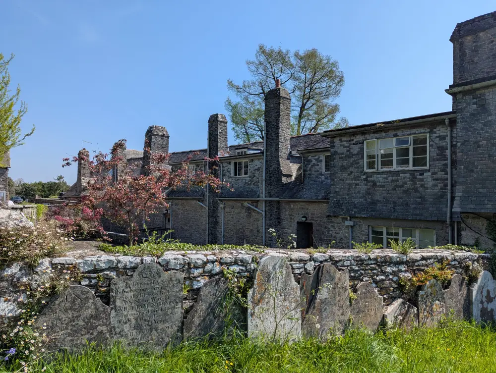 Photo de Dartington Hall - Historic England