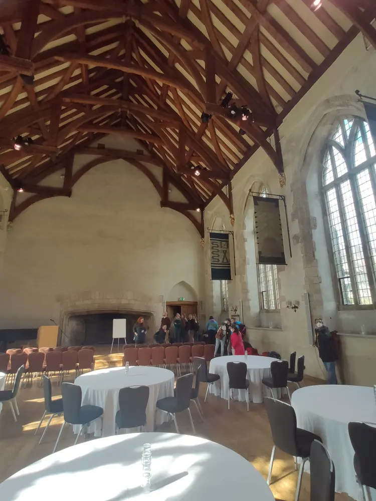Foto von Dartington Hall - Historic England