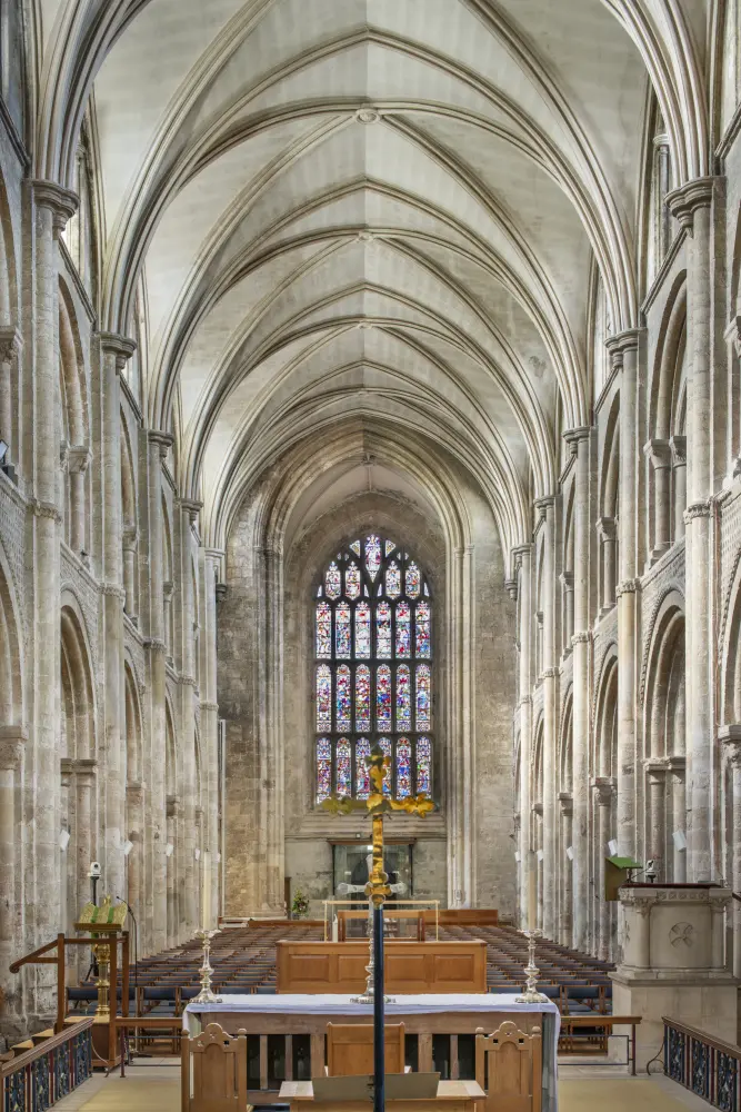 Photo de Christchurch Priory and Parish Church - Historic England