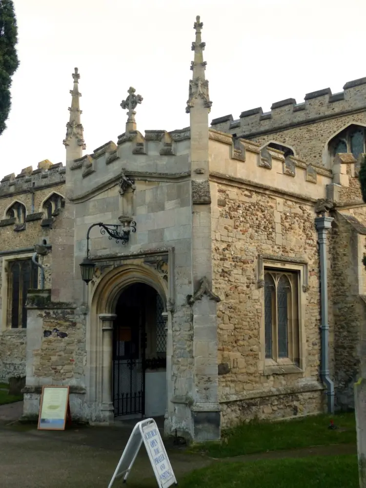 Foto di Chiesa di St Andrew - Historic England