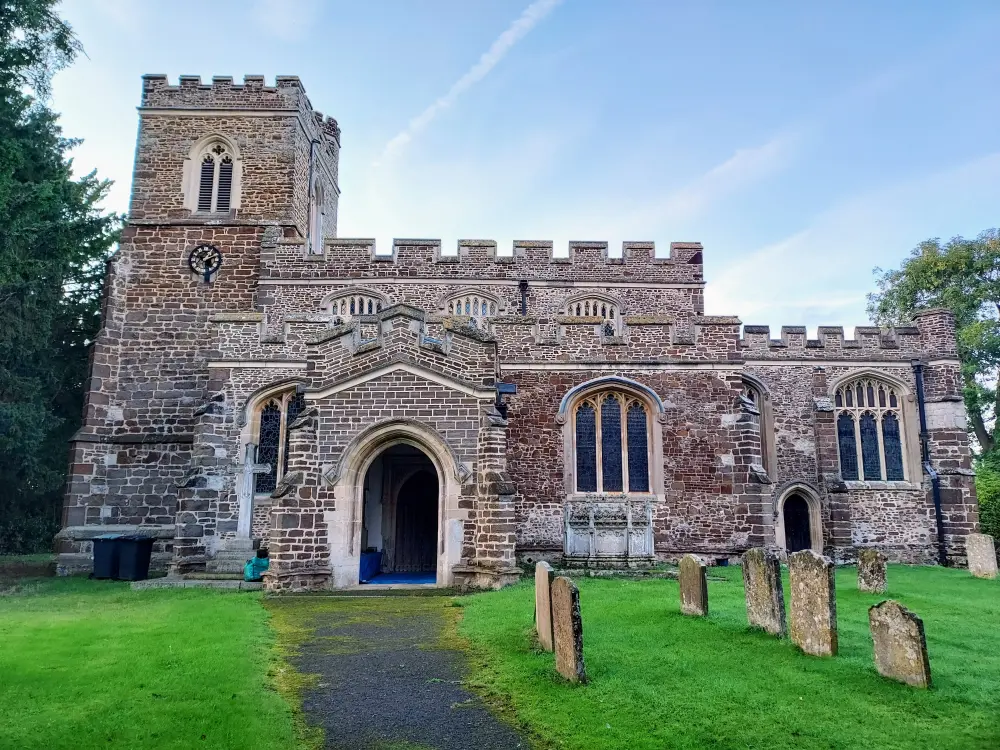 Photo de Église de Saint Nicolas - Historic England
