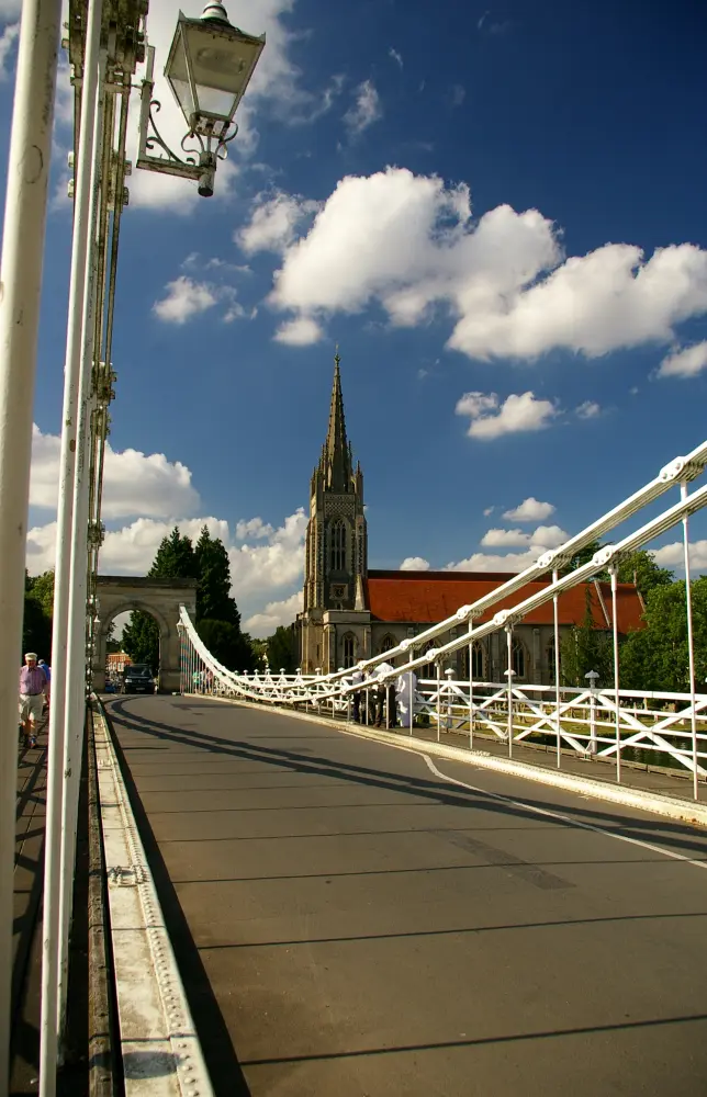 Foto von Marlow Bridge - Historic England