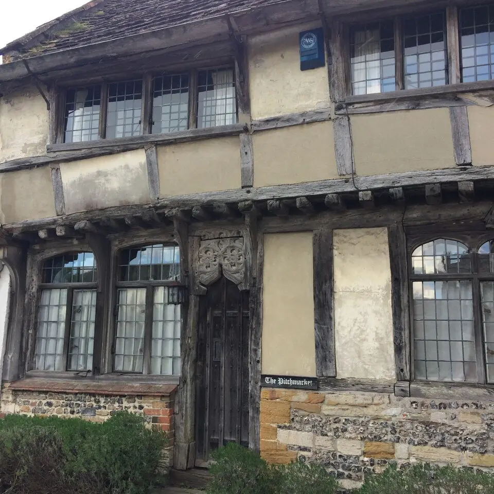 Photo de Abbey Cottage
Lemarket pitch - Historic England