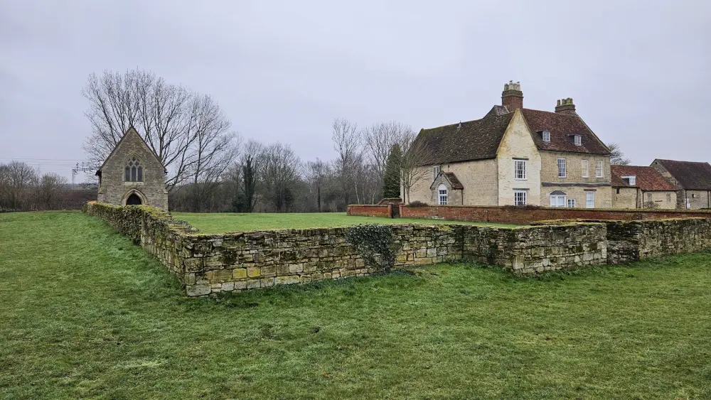 Photo de Chapelle au nord de Bradwell Abbey House - Historic England