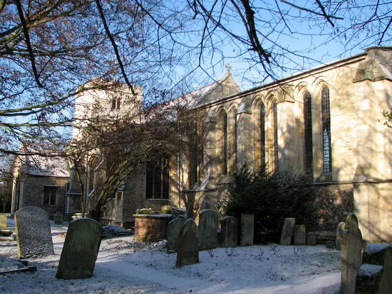 Foto de Iglesia de San Andrés - Historic England