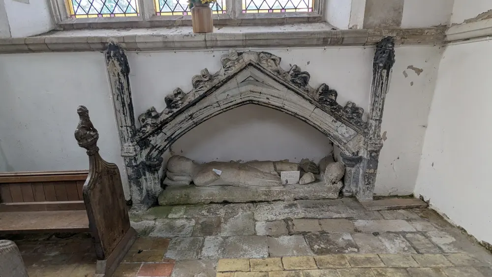 Foto de Iglesia de San Andrés - Historic England