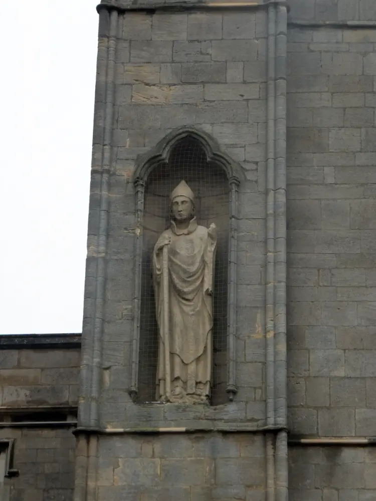 Photo de Porte des évêques - Historic England
