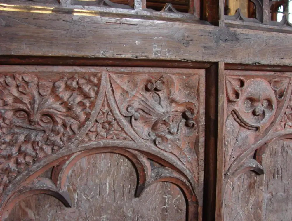 Foto von Kirche von St. Mary und allen Heiligen - Historic England