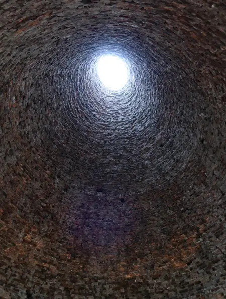 Photo de Le cône de verre - Historic England / Scott Engering