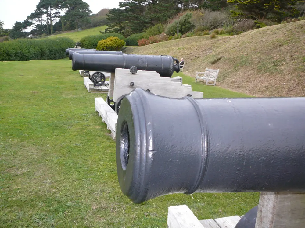 Photo de Château de St Mawes, passerelle, bloc, magazine et défenses extérieures - Historic England