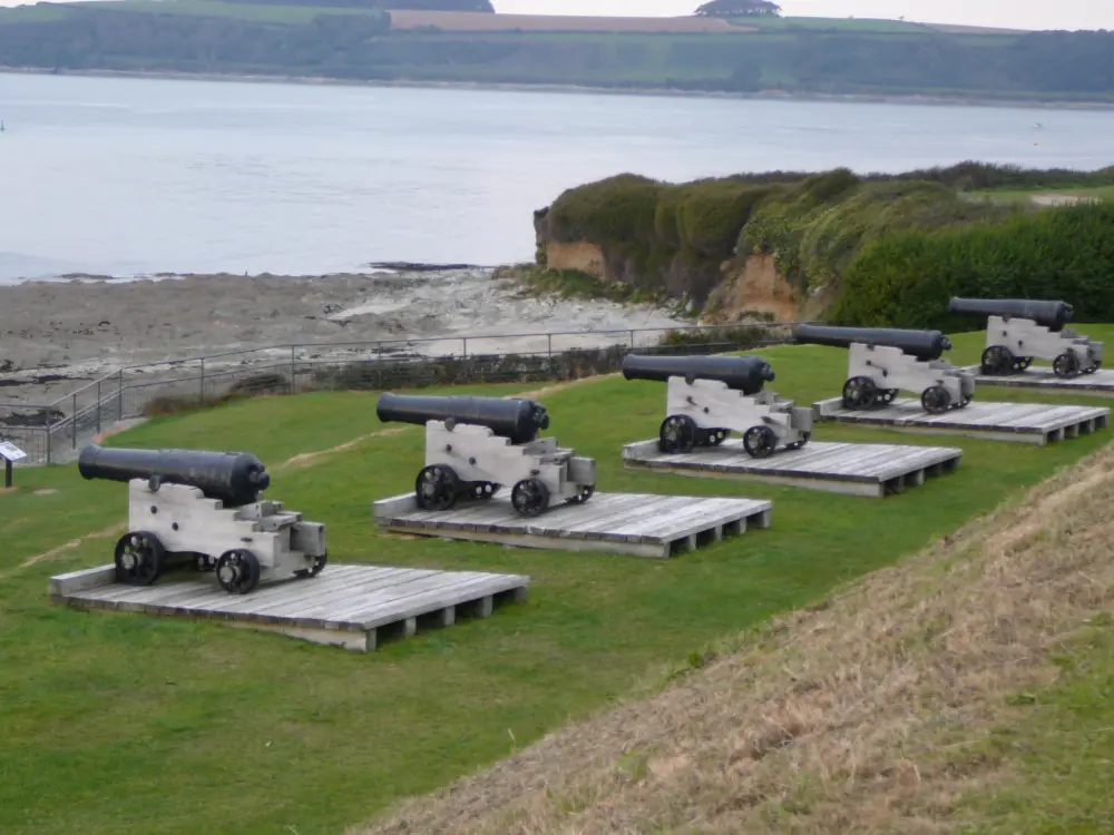 Photo de Château de St Mawes, passerelle, bloc, magazine et défenses extérieures - Historic England