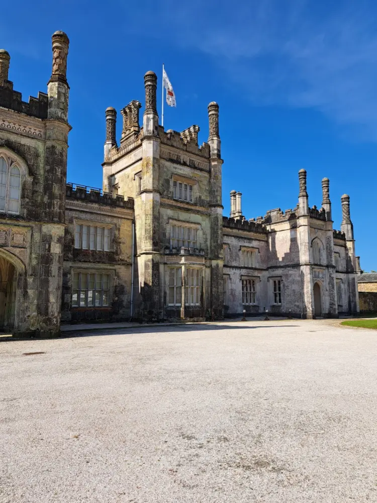 Foto di Tregothnan - Historic England