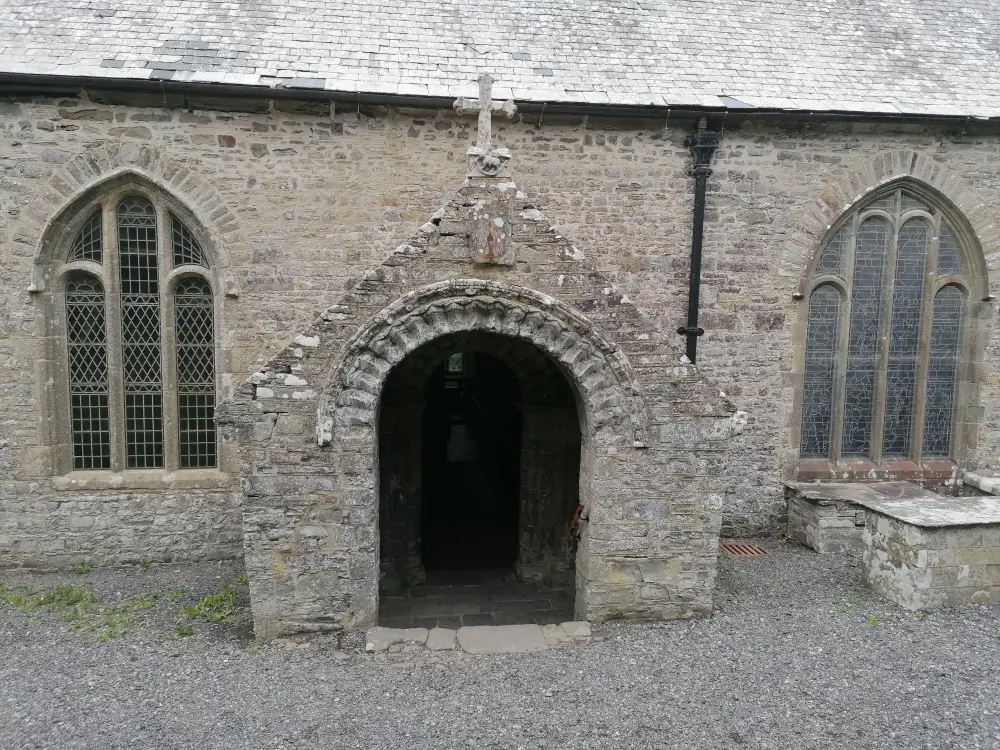 Foto di Chiesa di St Morwenna e San Giovanni Battista - Historic England / Samantha Barnes-Knight