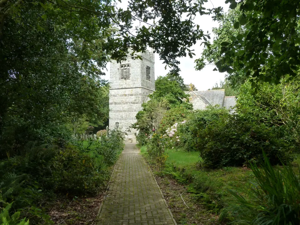Foto di Chiesa di St Coranus - Historic England / Johanna Roethe