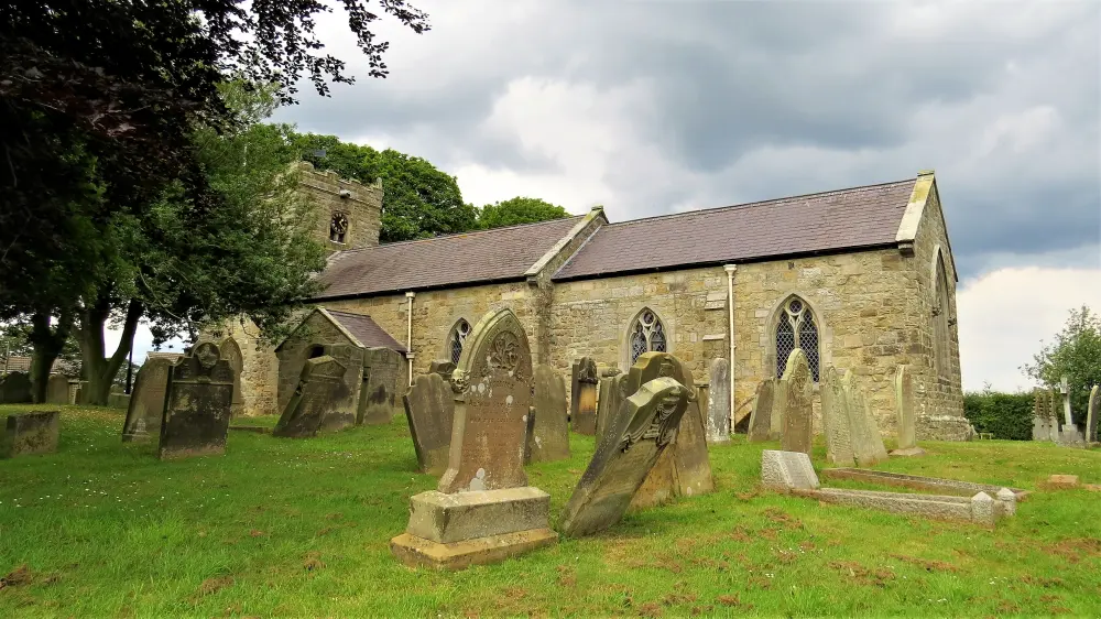 Photo de Église de Saint Jean-Baptiste - Historic England / Robert Walton