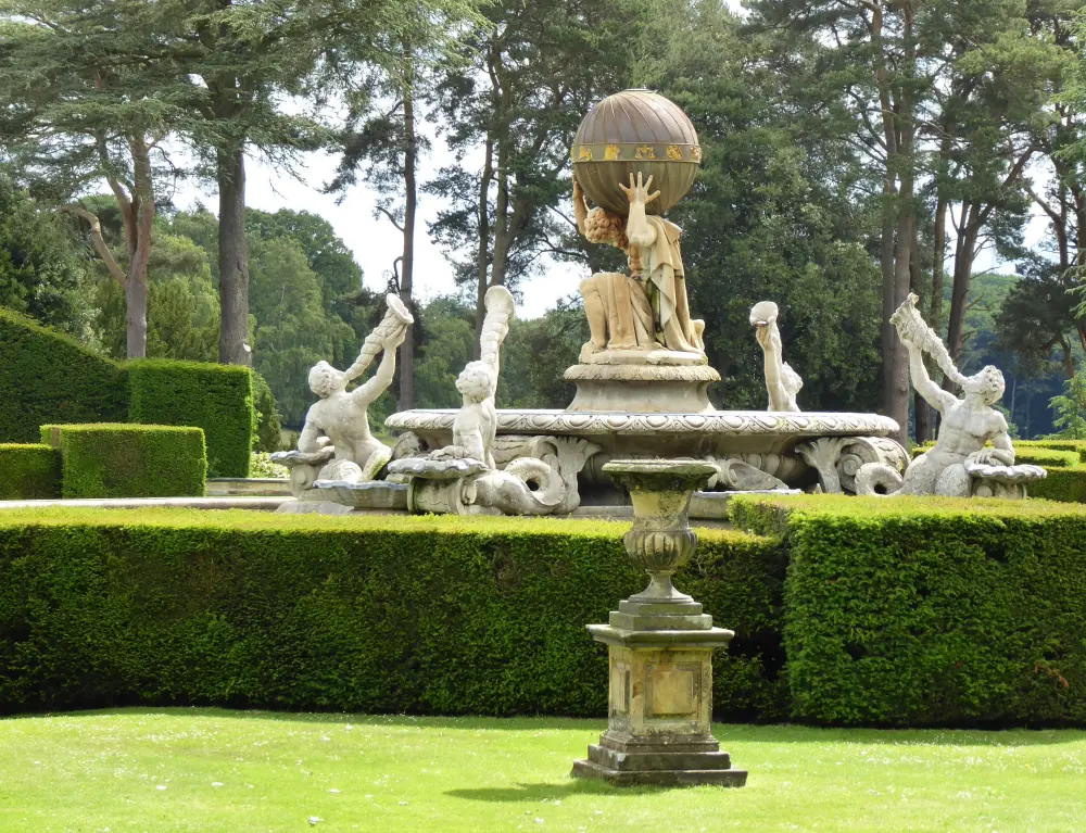 Photo de Fountaine et étang atlas - Historic England / P Hampel