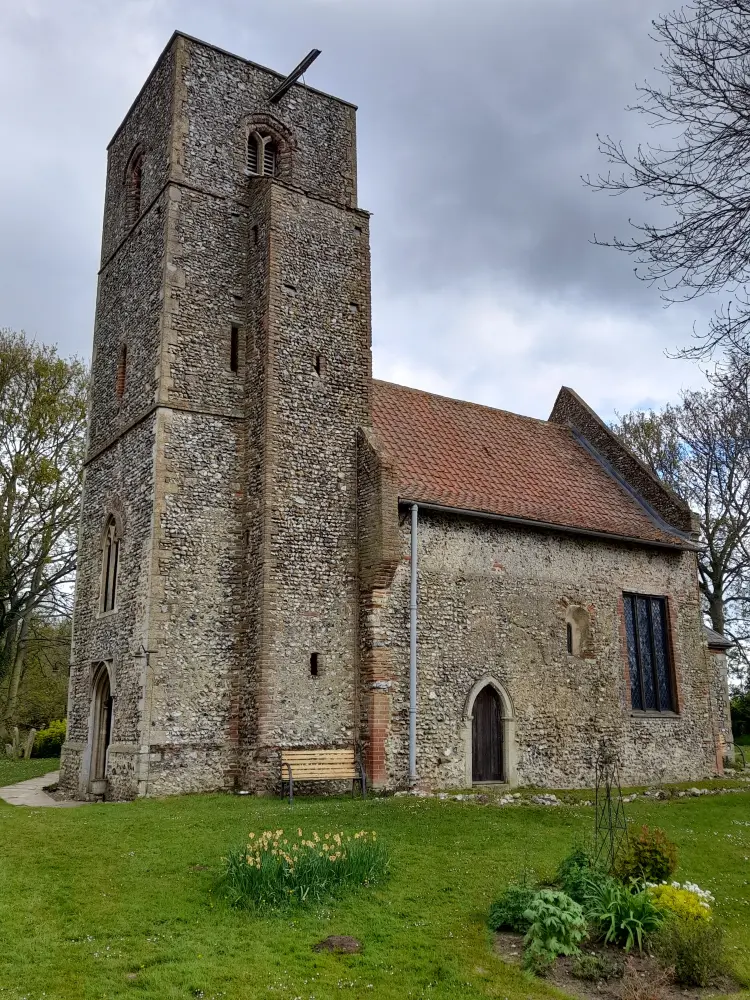 Photo de Église de St Mary - Historic England / J White