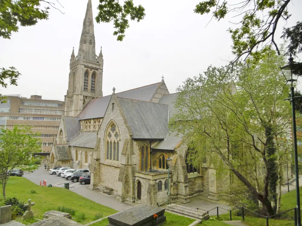 Photo de Église de St Peter - Historic England