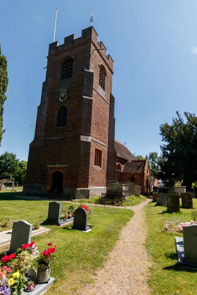 Photo de Église de St James - Historic England