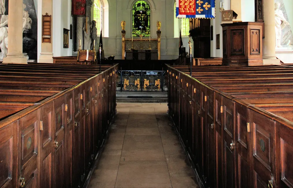 Photo de Église de St Michael et tous les anges - Historic England