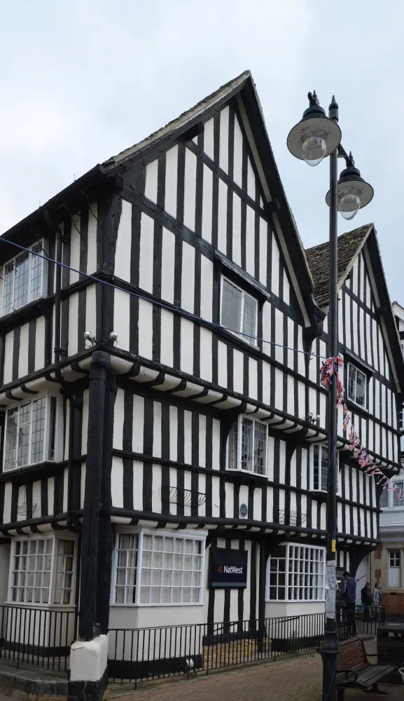 Photo de Round House (National Westminster Bank) - Historic England
