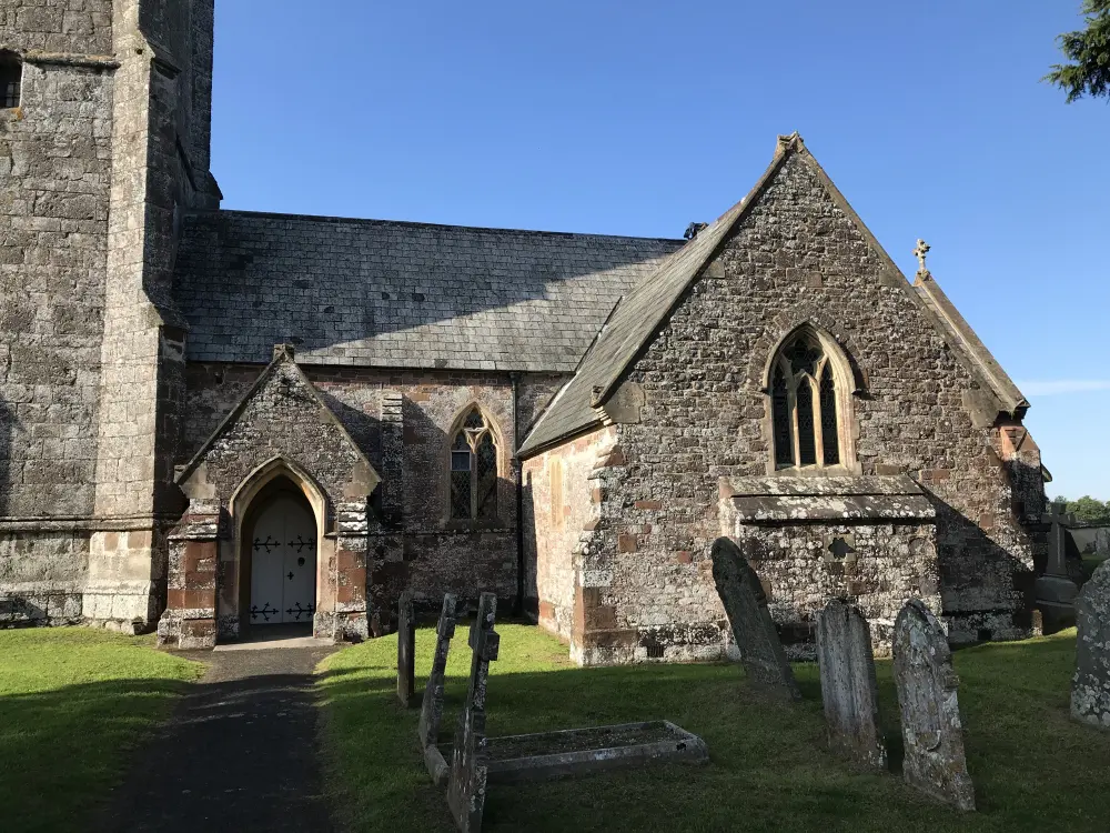 Foto von Die Pfarrkirche von St. Peter - Historic England