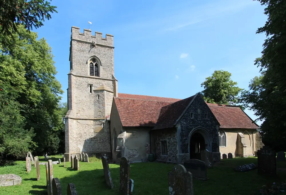 Photo de Église de la Sainte Trinité - Historic England