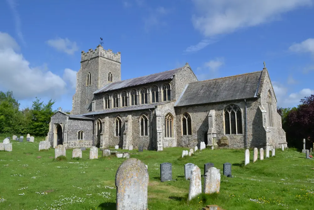 Photo de Église de St Peter - Historic England